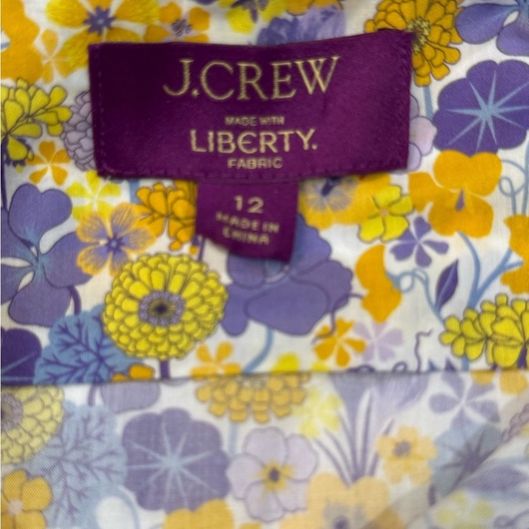 J. Crew Floral Chic Button-Down long sleeve Top - Size 12 - Picture 9 of 12